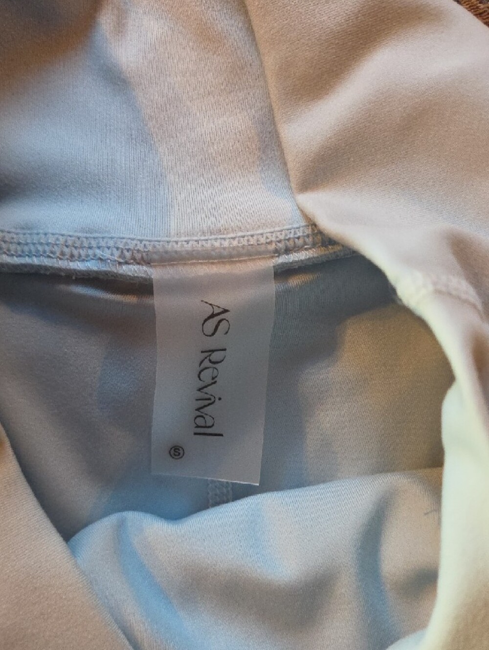 Altard State Skirt - Picture 2 of 3